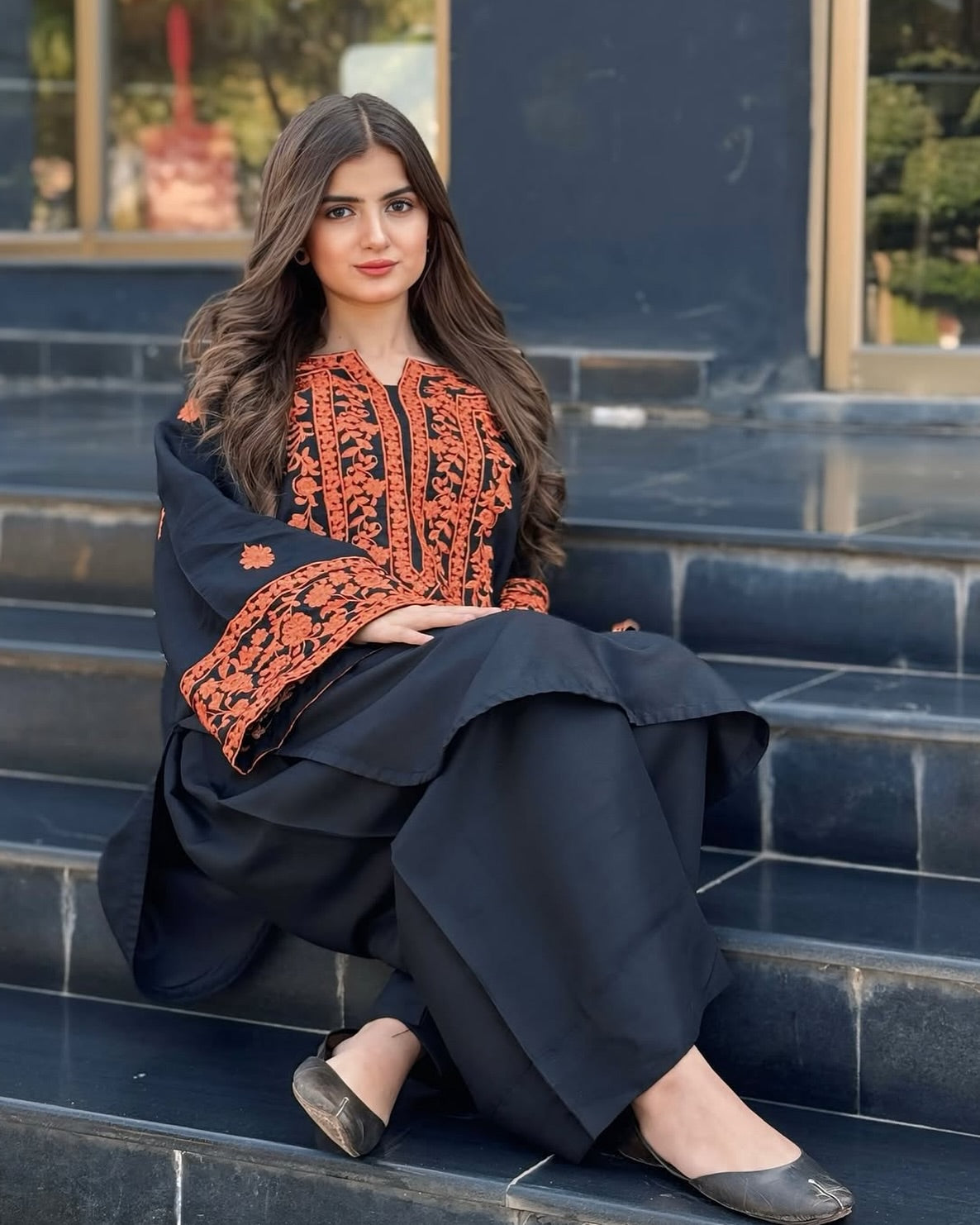 Elegant Cotton 2-Piece Suit